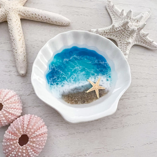 Scallop Shell Beach Resin Ring Bowl - Handmade Ocean Resin Art
